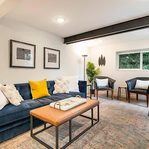  Holiday home Modern, New & Industrial In Georgetown United States